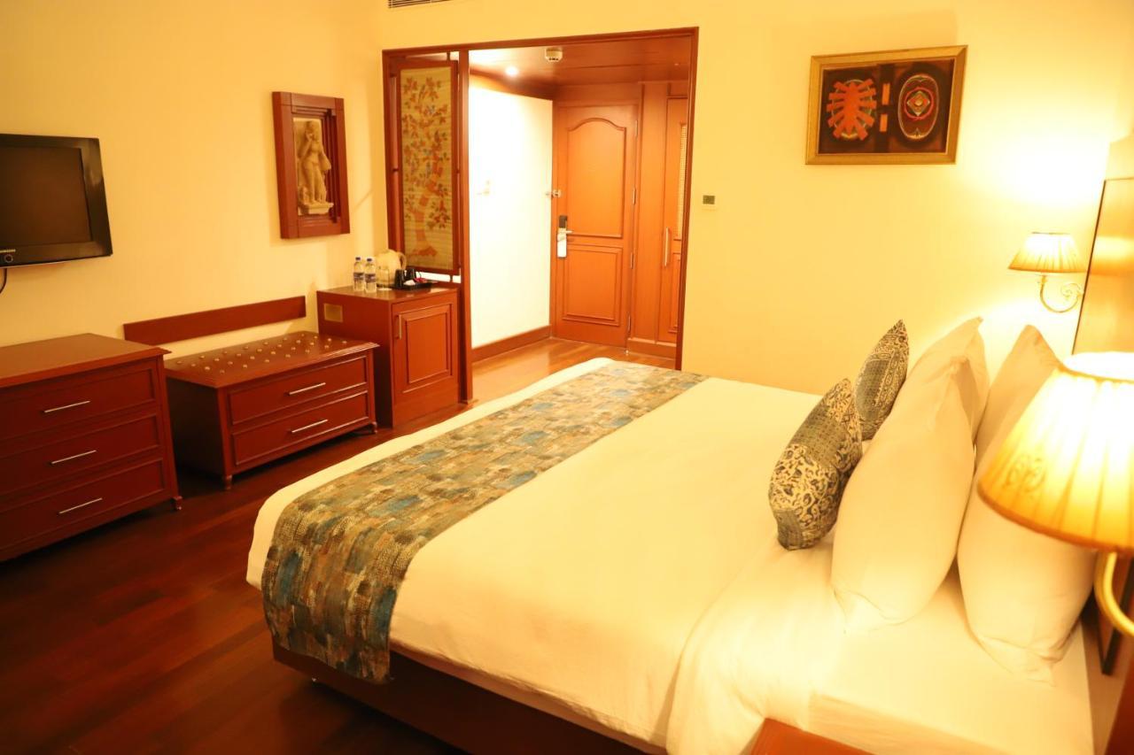 Hotel Chandela ขชุราโห ภายนอก รูปภาพ